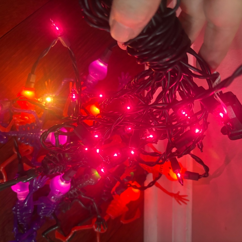 Skeleton Icicle Lights Multi Color - Picture 4 of 5
